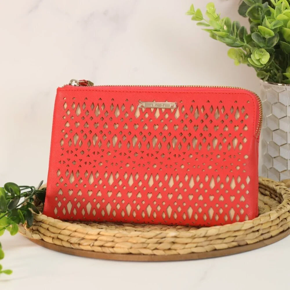 Stella + Dot Coral Clutch